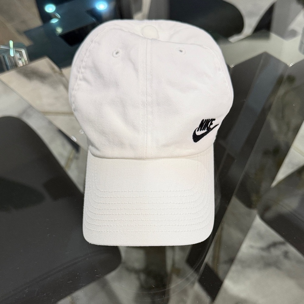 Nike Classic White Cap-adjustable